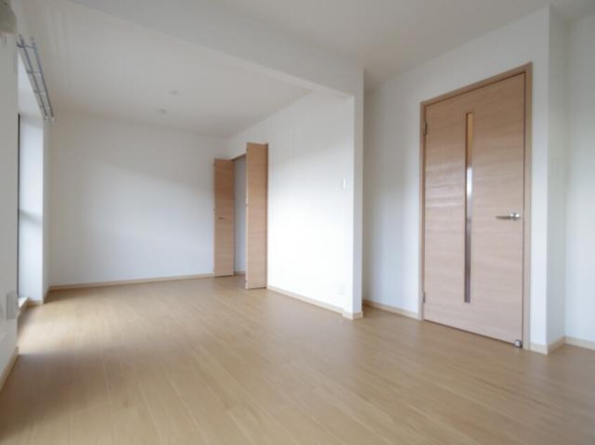  近鉄難波線・奈良線/新大宮駅 徒歩10分 1階 築29年