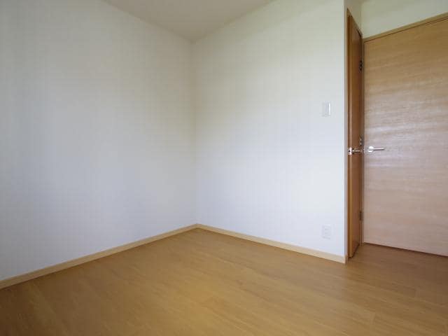  近鉄難波線・奈良線/新大宮駅 徒歩10分 1階 築29年