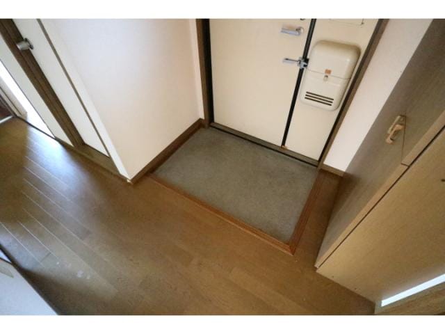  近鉄難波線・奈良線/近鉄奈良駅 バス8分紀寺住宅前下車:停歩8分 1階 築32年