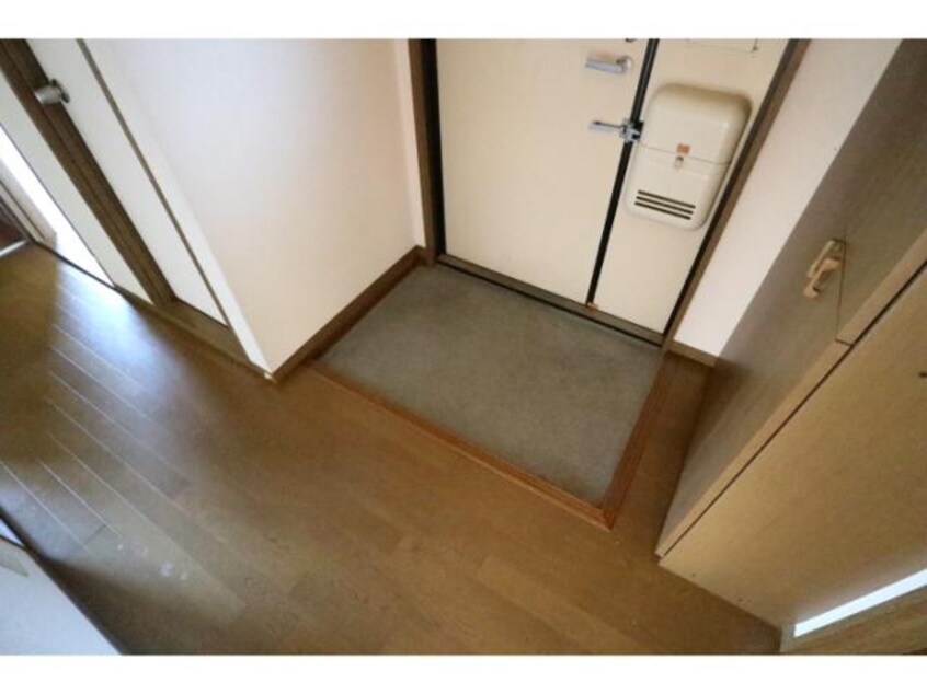  近鉄難波線・奈良線/近鉄奈良駅 バス8分紀寺住宅前下車:停歩8分 1階 築32年