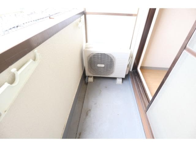  近鉄難波線・奈良線/新大宮駅 徒歩5分 4階 築31年