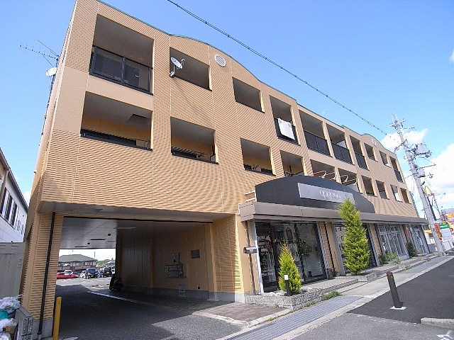  近鉄難波線・奈良線/新大宮駅 徒歩7分 2階 築25年