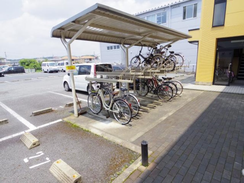  近鉄難波線・奈良線/新大宮駅 徒歩7分 2階 築25年