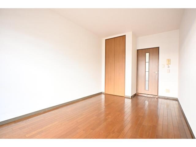  近鉄難波線・奈良線/新大宮駅 徒歩7分 3階 築23年