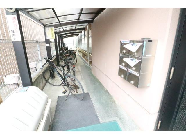  近鉄難波線・奈良線/新大宮駅 徒歩7分 3階 築23年