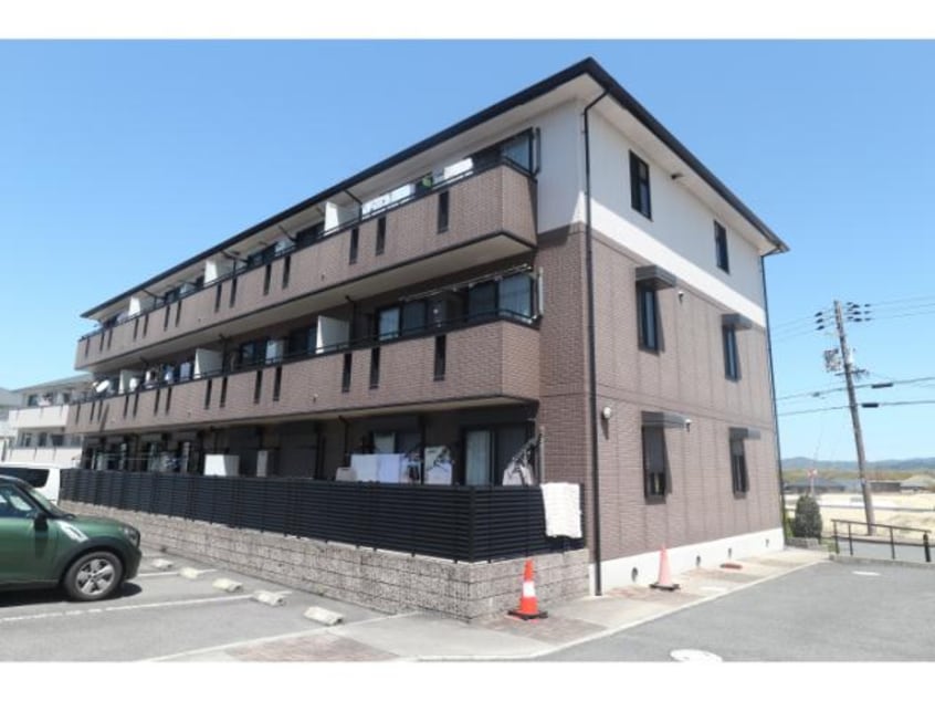  近鉄難波線・奈良線/近鉄奈良駅 バス15分木津南ソレイユ下車:停歩10分 1階 築24年