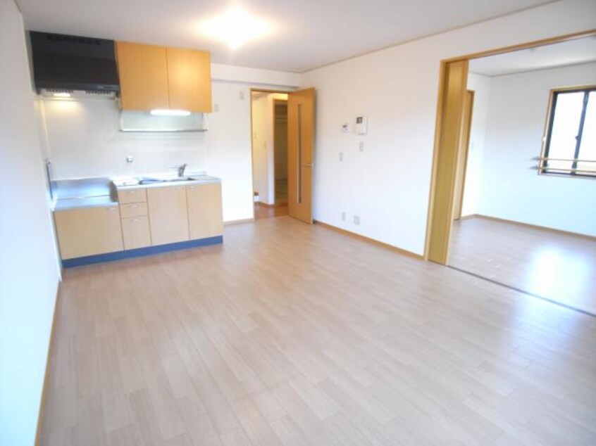  近鉄難波線・奈良線/近鉄奈良駅 バス15分木津南ソレイユ下車:停歩10分 3階 築24年