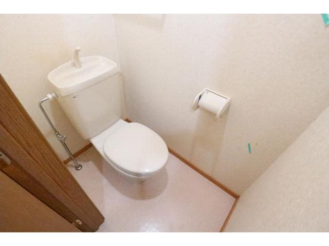  大和路線・関西本線/奈良駅 バス5分大安寺下車:停歩9分 1階 築27年