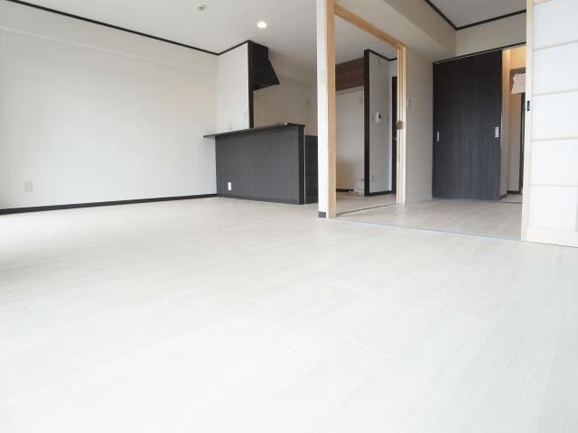  近鉄難波線・奈良線/新大宮駅 徒歩6分 3階 築33年