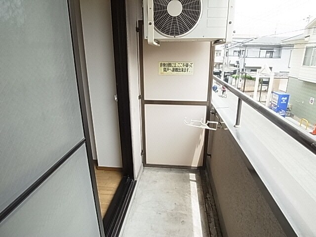  近鉄難波線・奈良線/新大宮駅 徒歩8分 2階 築27年