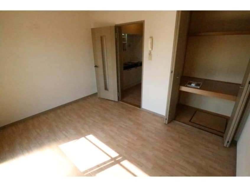  近鉄難波線・奈良線/新大宮駅 徒歩10分 1階 築27年