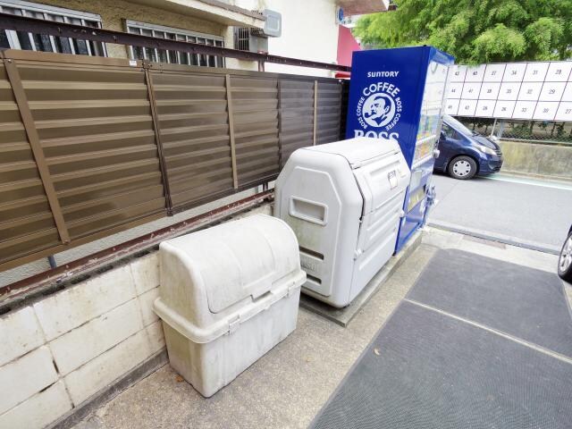  近鉄難波線・奈良線/新大宮駅 徒歩4分 4階 築26年