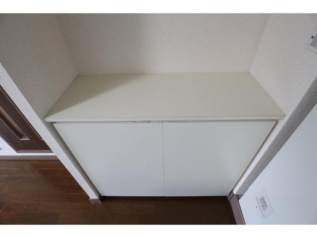  近鉄難波線・奈良線/新大宮駅 徒歩5分 2階 築32年