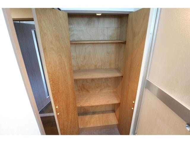  近鉄難波線・奈良線/新大宮駅 徒歩5分 2階 築32年