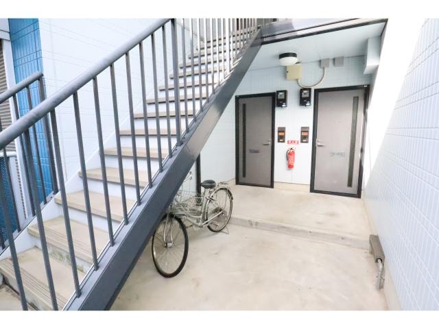  近鉄難波線・奈良線/新大宮駅 徒歩4分 2階 築27年