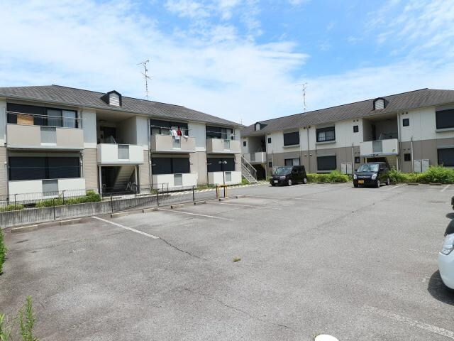  近鉄難波線・奈良線/近鉄奈良駅 バス15分木津南ソレイユ下車:停歩5分 1階 築27年
