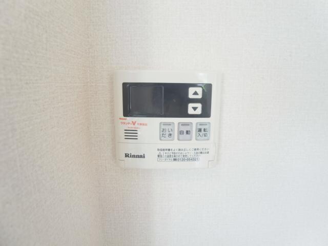  近鉄難波線・奈良線/近鉄奈良駅 バス15分木津南ソレイユ下車:停歩5分 1階 築27年