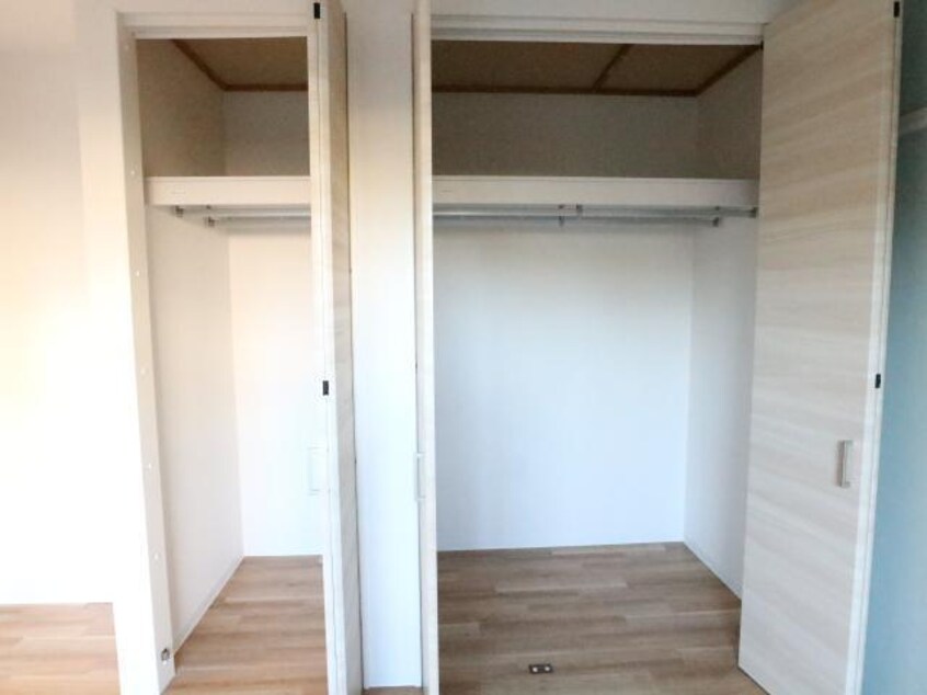  近鉄難波線・奈良線/近鉄奈良駅 バス15分木津南ソレイユ下車:停歩5分 1階 築27年