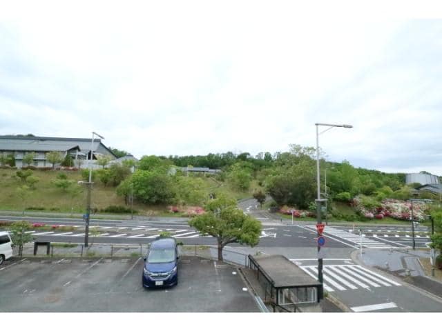  近鉄難波線・奈良線/近鉄奈良駅 バス15分木津南ソレイユ下車:停歩3分 2階 築27年