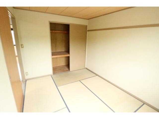  近鉄難波線・奈良線/近鉄奈良駅 バス15分木津南ソレイユ下車:停歩3分 2階 築27年