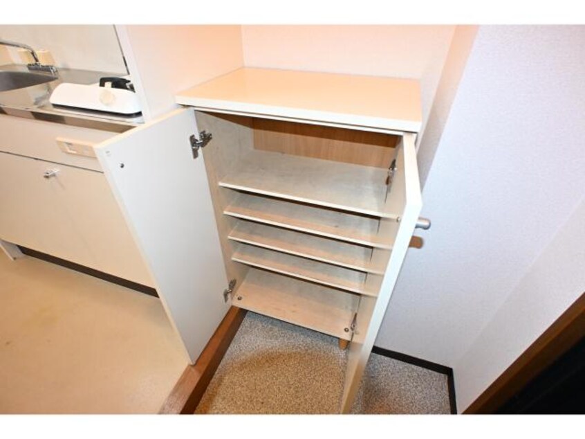  大和路線・関西本線/奈良駅 徒歩7分 4階 築28年