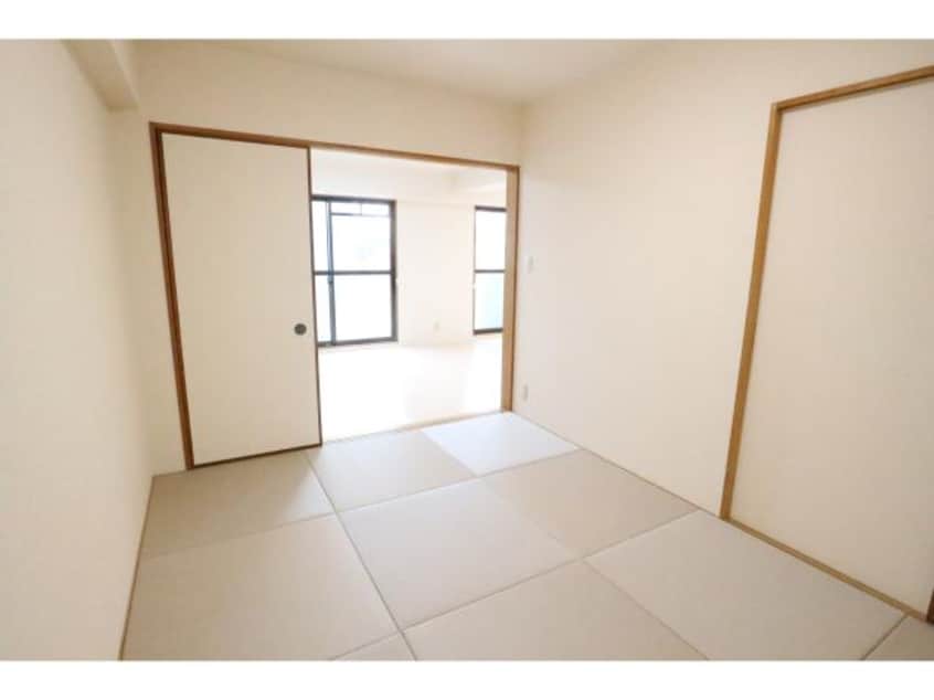  近鉄難波線・奈良線/新大宮駅 徒歩16分 2階 築22年