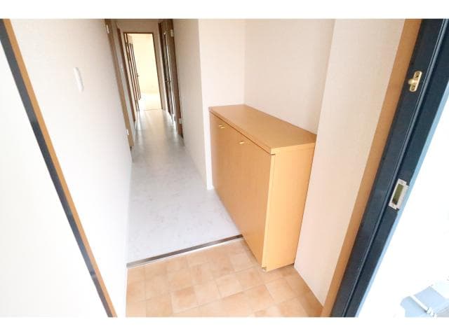  近鉄難波線・奈良線/新大宮駅 徒歩16分 2階 築22年