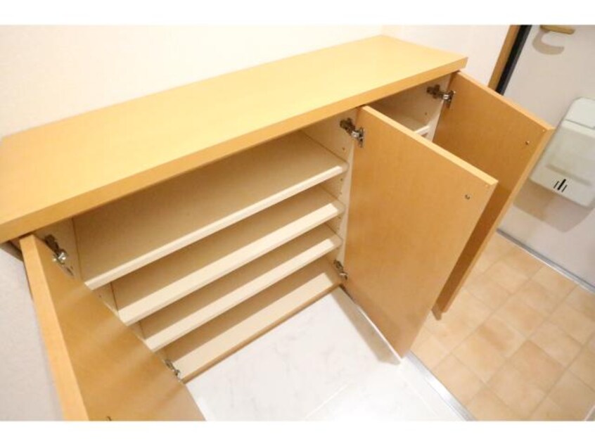  近鉄難波線・奈良線/新大宮駅 徒歩16分 2階 築22年