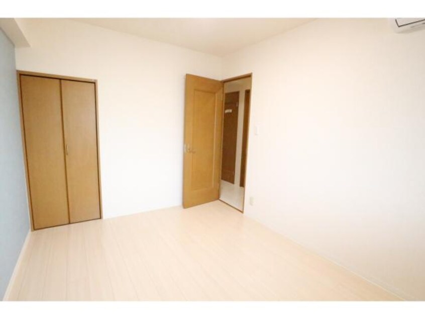  近鉄難波線・奈良線/新大宮駅 徒歩16分 2階 築22年