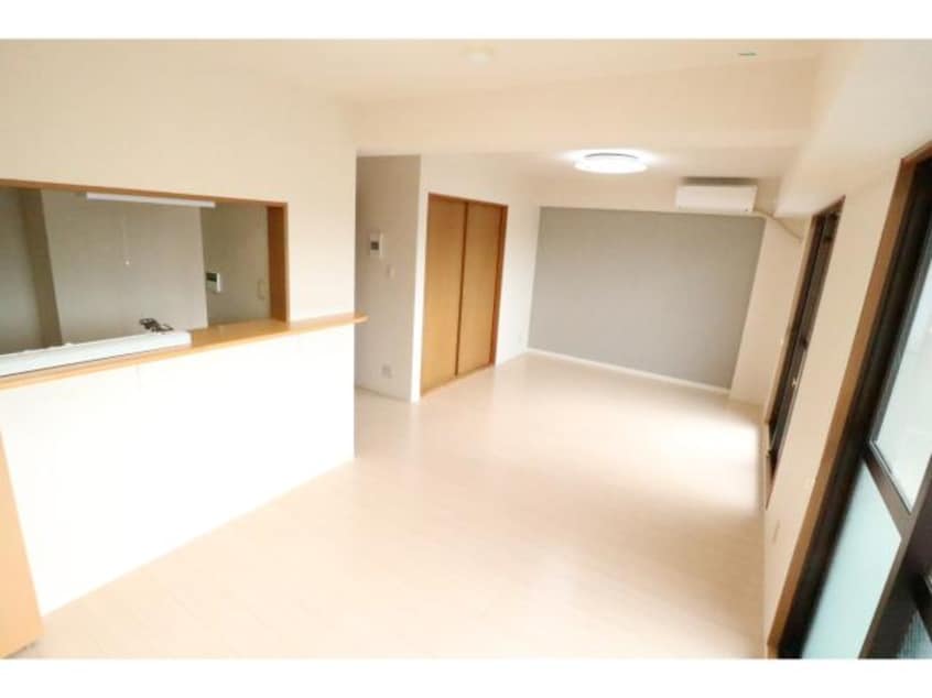  近鉄難波線・奈良線/新大宮駅 徒歩16分 2階 築22年