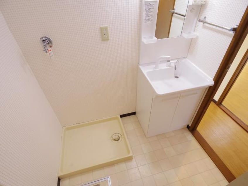  近鉄難波線・奈良線/新大宮駅 徒歩12分 3階 築30年