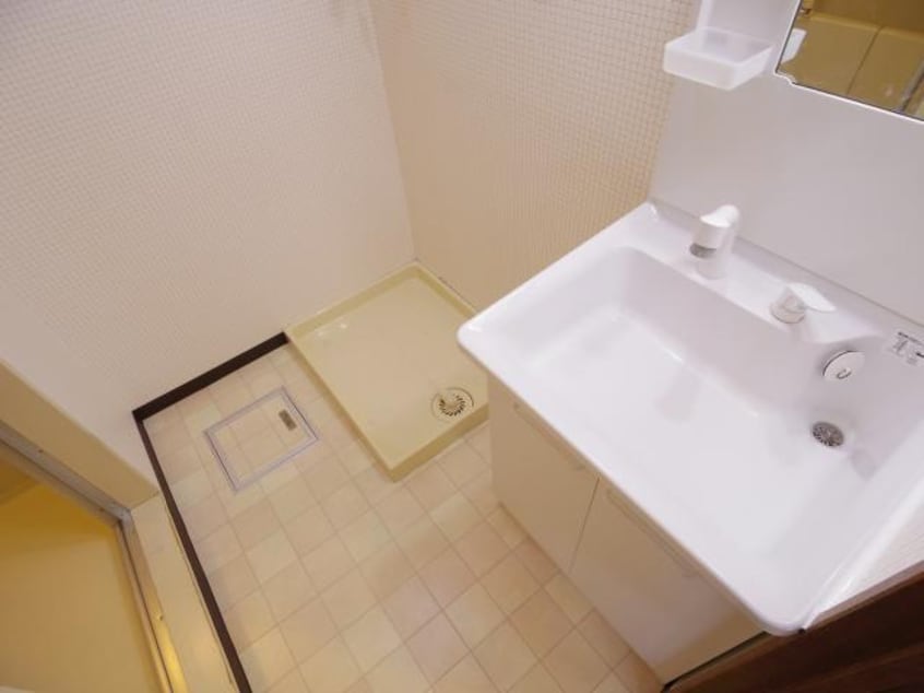  近鉄難波線・奈良線/新大宮駅 徒歩12分 3階 築30年