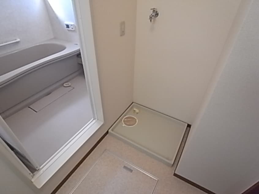  近鉄難波線・奈良線/近鉄奈良駅 バス15分木津南ソレイユ下車:停歩8分 1階 築22年