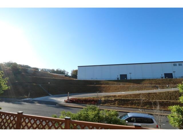  近鉄難波線・奈良線/近鉄奈良駅 バス15分木津南ソレイユ下車:停歩12分 1階 築21年