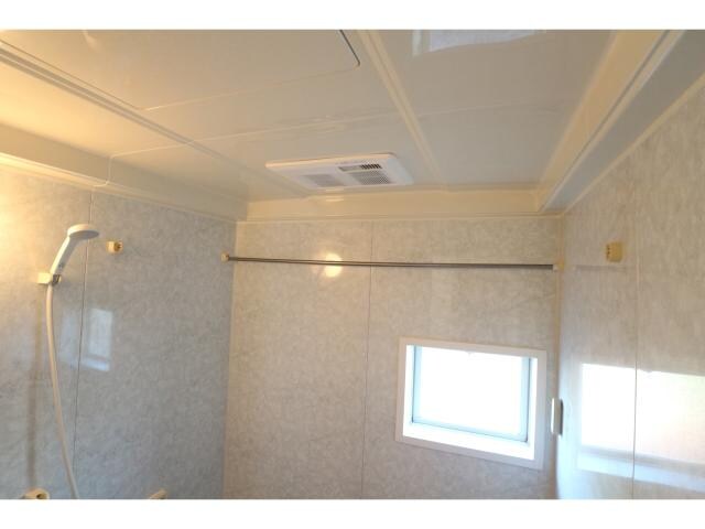  近鉄難波線・奈良線/近鉄奈良駅 バス15分木津南ソレイユ下車:停歩12分 1階 築21年