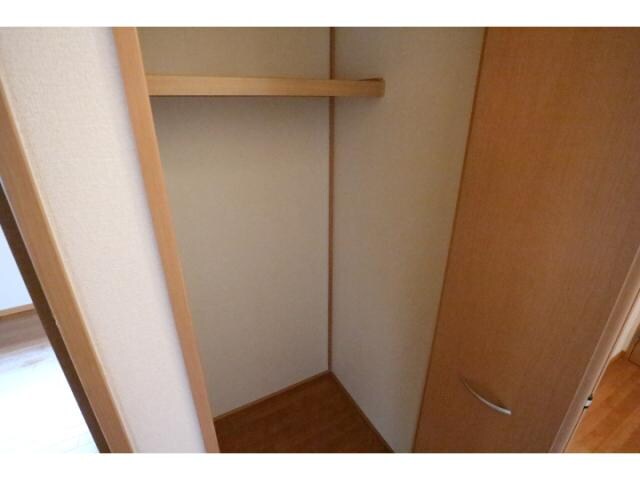  近鉄難波線・奈良線/新大宮駅 徒歩7分 2階 築23年