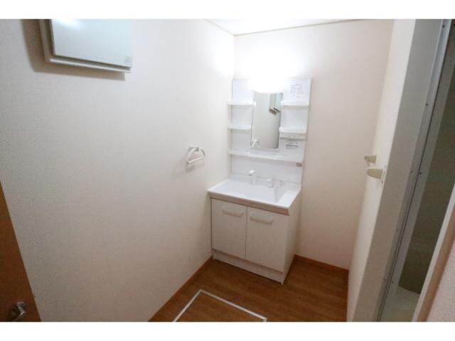  近鉄難波線・奈良線/新大宮駅 徒歩7分 2階 築23年