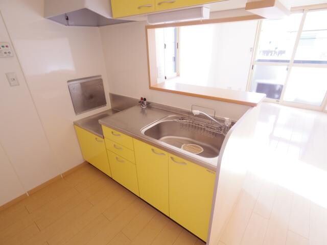  近鉄難波線・奈良線/新大宮駅 バス8分柏木町南下車:停歩3分 2階 築20年