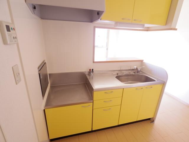  近鉄難波線・奈良線/新大宮駅 バス8分柏木町南下車:停歩3分 2階 築20年