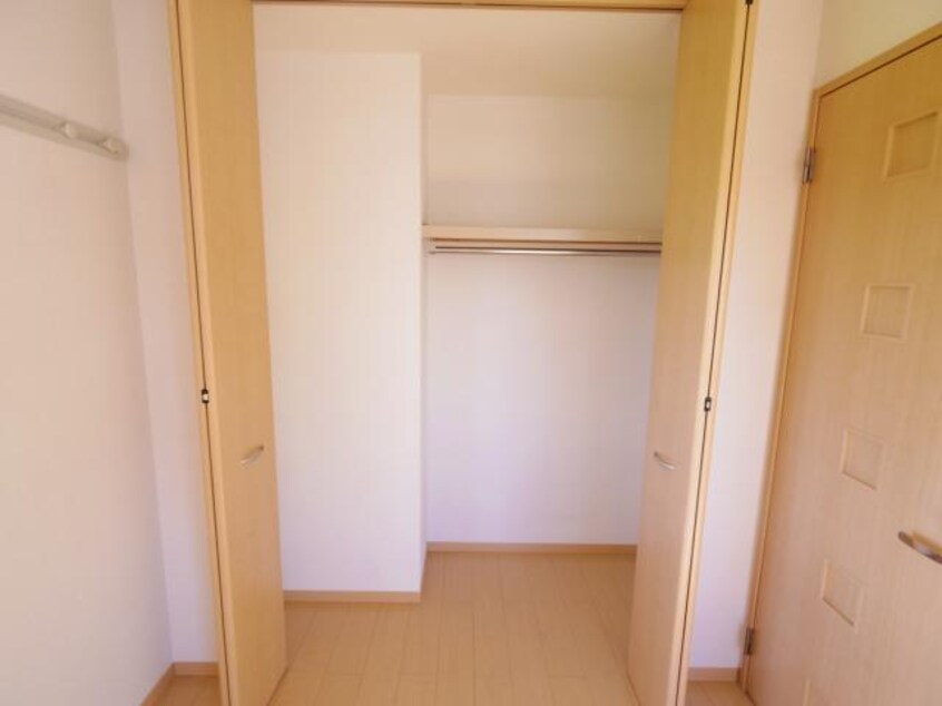  近鉄難波線・奈良線/新大宮駅 バス8分柏木町南下車:停歩3分 2階 築20年