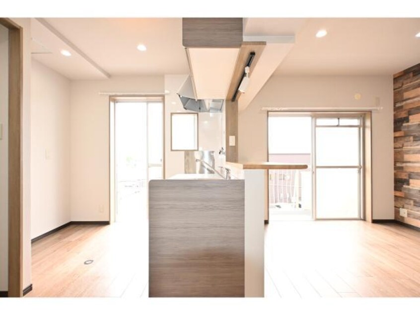  近鉄難波線・奈良線/近鉄奈良駅 バス5分大安寺下車:停歩5分 3階 築44年