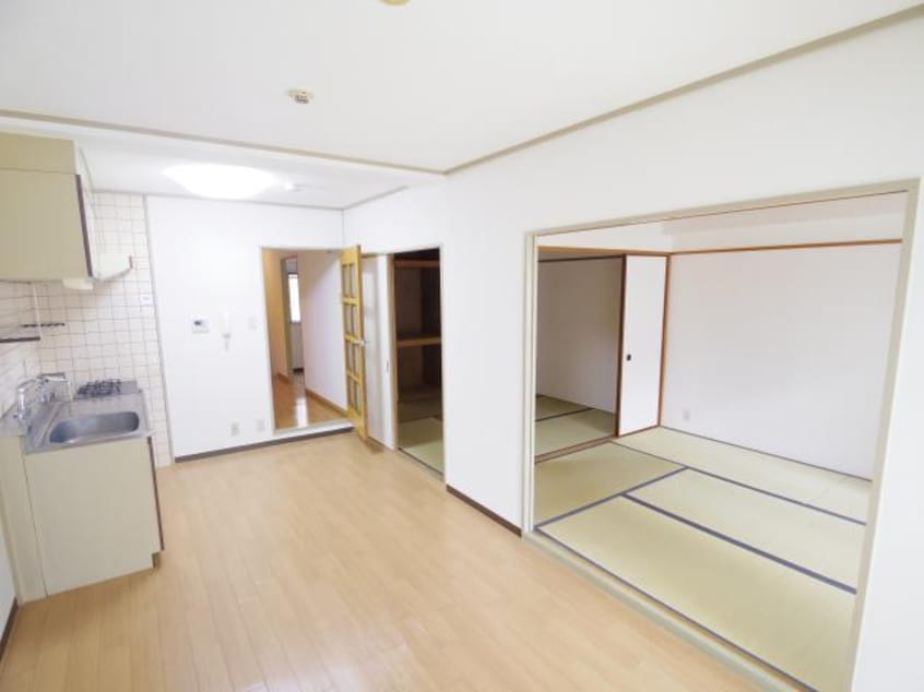  近鉄難波線・奈良線/新大宮駅 徒歩4分 2階 築38年