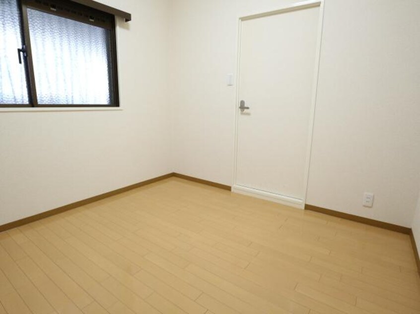  近鉄難波線・奈良線/新大宮駅 徒歩5分 5階 築34年