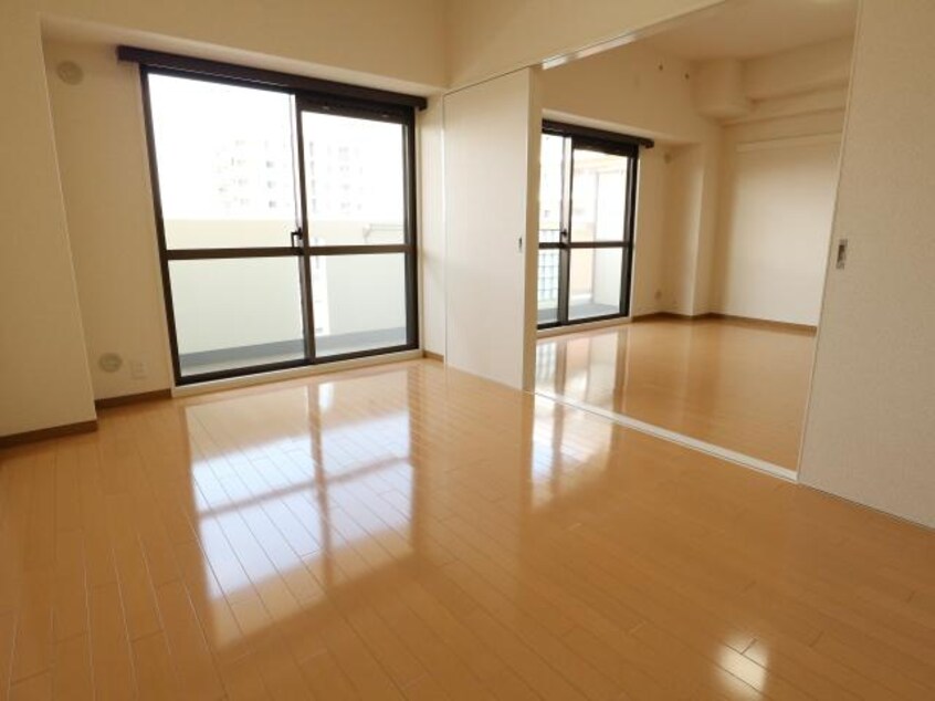  近鉄難波線・奈良線/新大宮駅 徒歩5分 5階 築34年