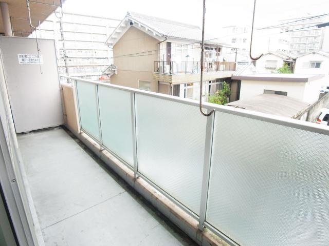  近鉄難波線・奈良線/新大宮駅 徒歩5分 3階 築38年