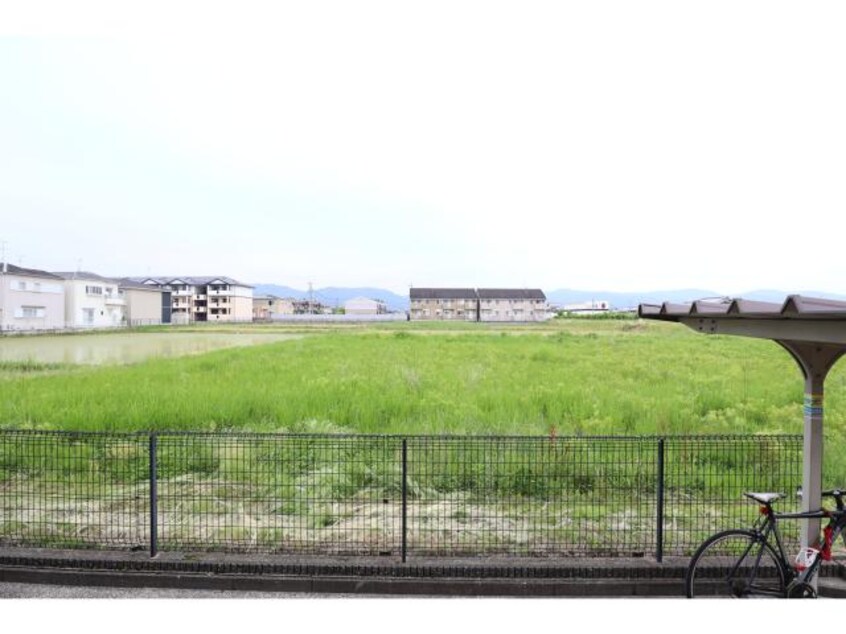 大和路線・関西本線/奈良駅 バス10分八条地蔵前下車:停歩6分 1階 築24年