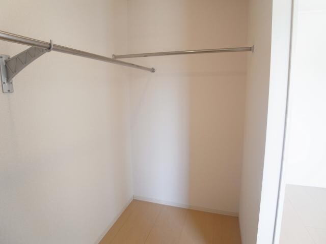  近鉄難波線・奈良線/近鉄奈良駅 バス15分梅美台3丁目下車:停歩2分 1階 築20年