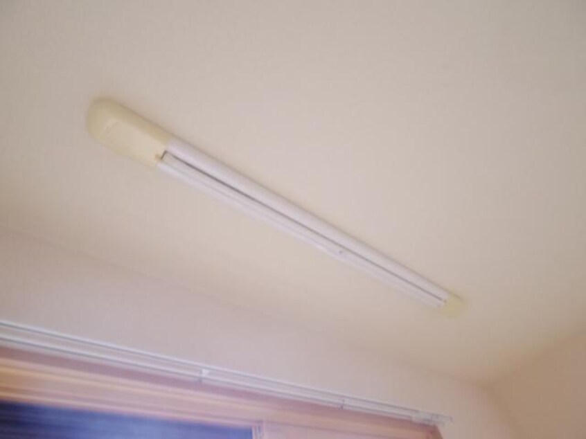  近鉄難波線・奈良線/新大宮駅 徒歩30分 2階 築18年