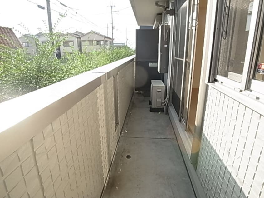  近鉄難波線・奈良線/近鉄奈良駅 バス10分萩ヶ丘下車:停歩6分 1階 築18年