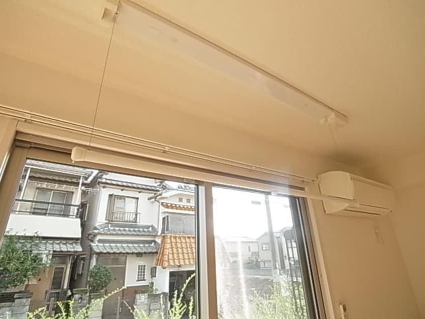  近鉄難波線・奈良線/近鉄奈良駅 バス10分萩ヶ丘下車:停歩6分 1階 築18年